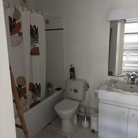 Apartment Family Cocoon In Center
