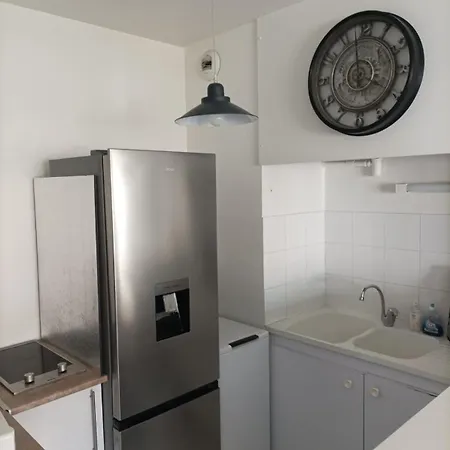Апартаменты Family Cocoon In Center